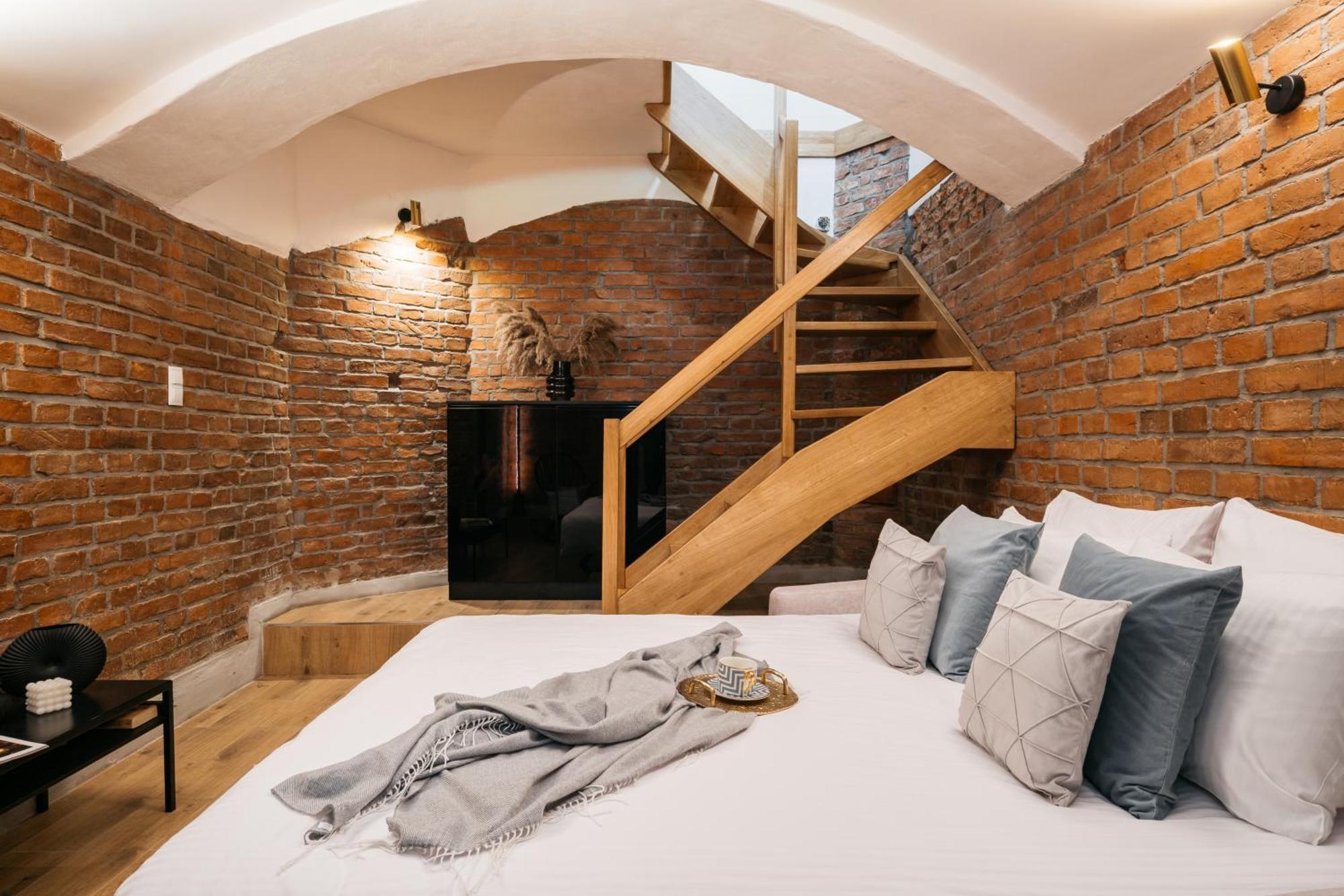 Апартаменты Old Town Oasis - Loftaffair Краков Экстерьер фото