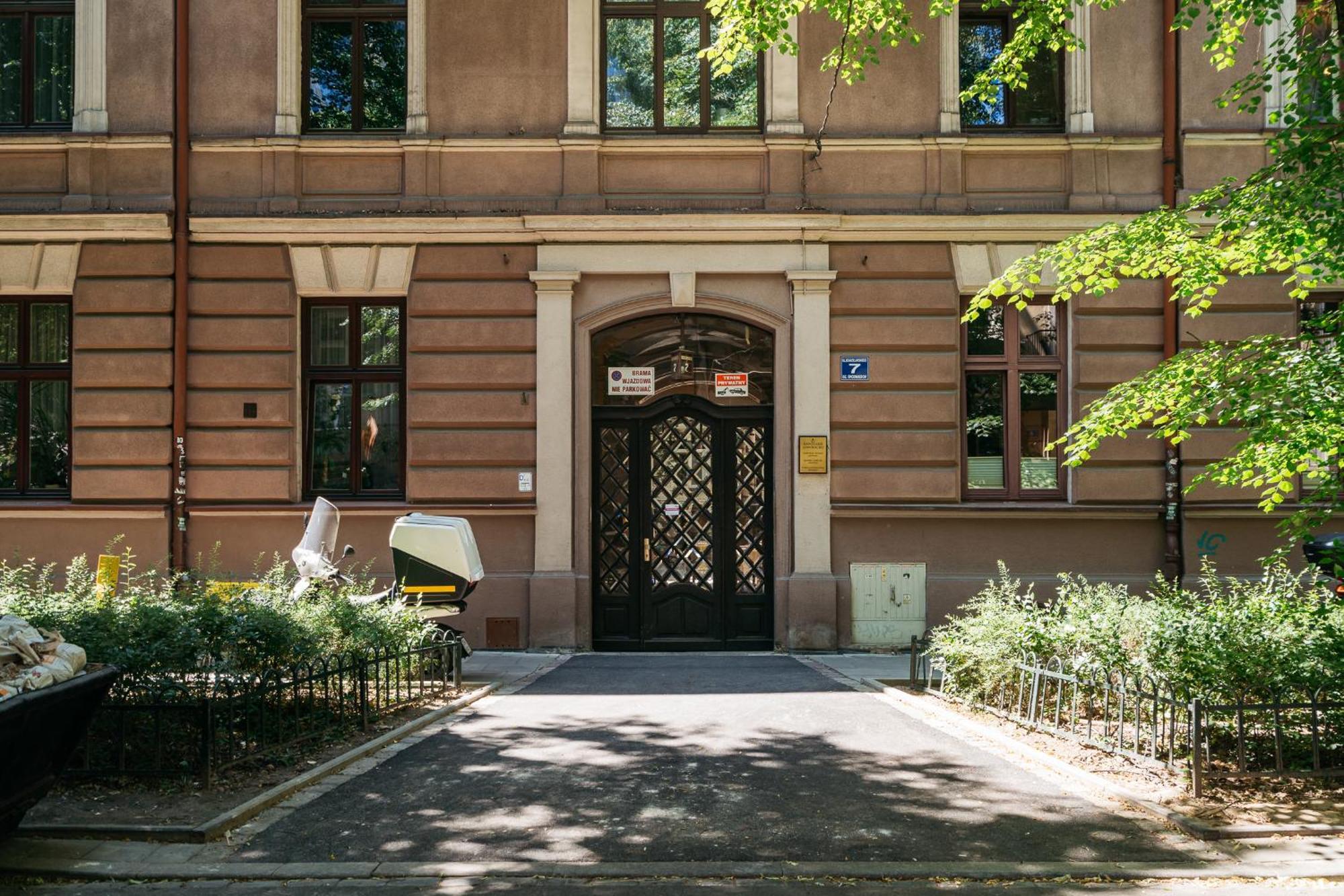 Апартаменты Old Town Oasis - Loftaffair Краков Экстерьер фото